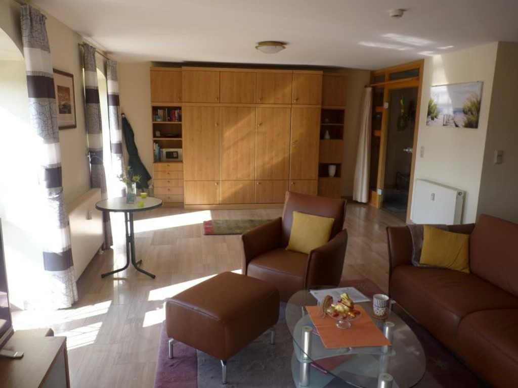 Ferienwohnung "An Der Waterkant" Objekt Id 12050-0 Waren  Buitenkant foto